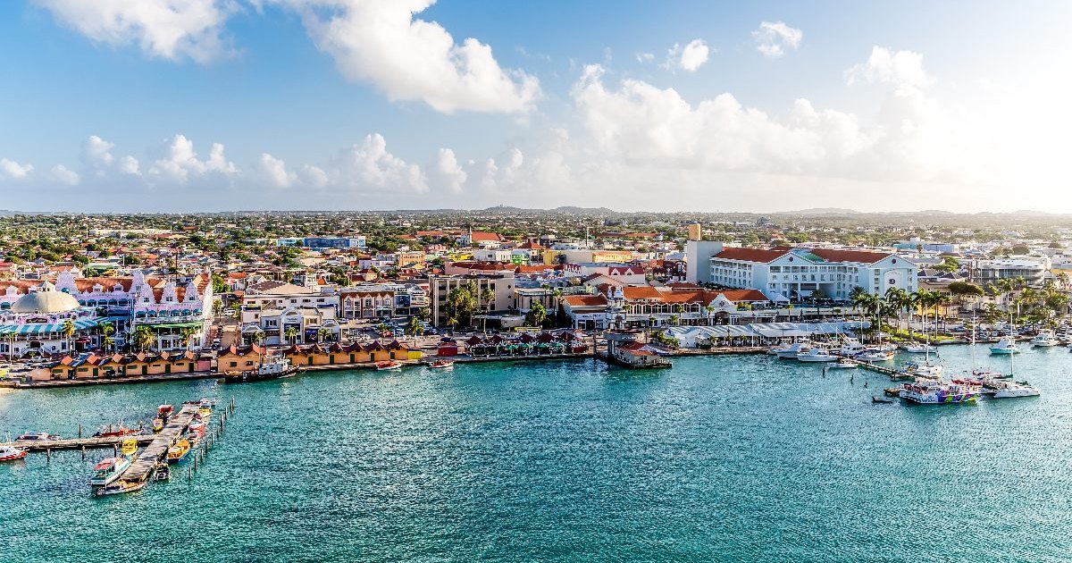 *Caraïbes* Vols vers Aruba pour ~380$ (52% de rabais)