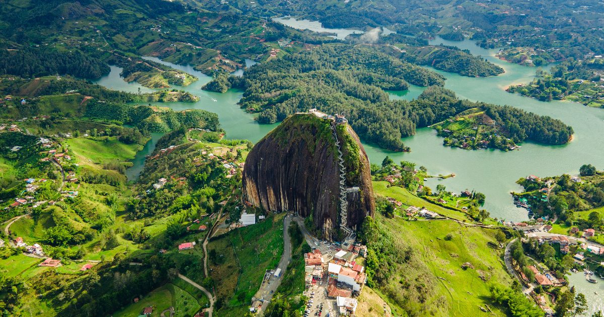 *Colombie* Vols vers Medellín pour ~540€ (40% de réduction)