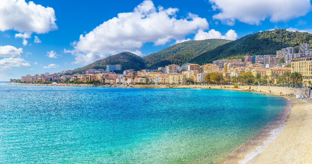 *Corse* Vols vers Ajaccio pour ~90€ (55% de réduction)