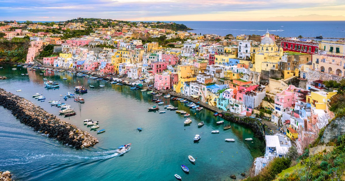 *Italie* Vols vers Naples pour ~50€ (67% de réduction)